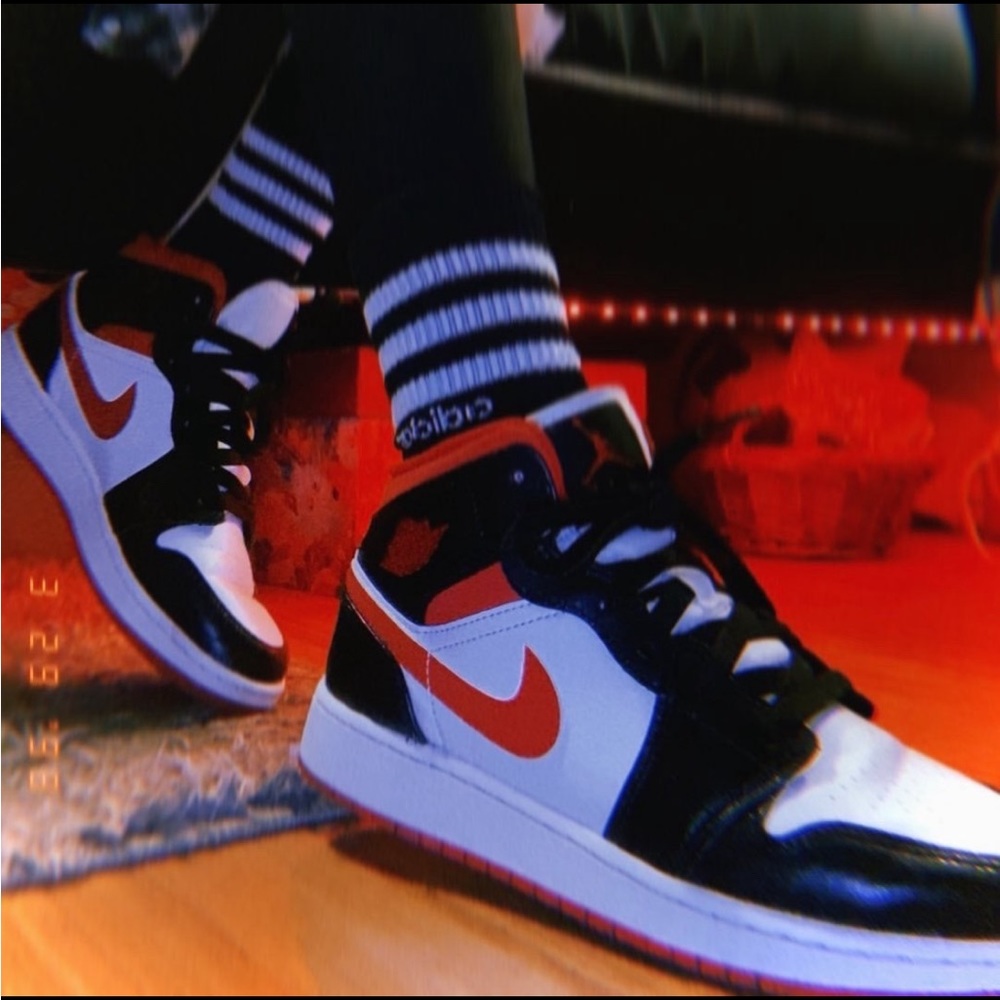 Air Jordan 1s